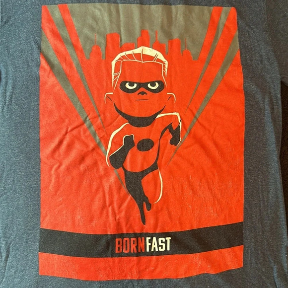 Disney Incredibles 2 Boys Graphic Print Short Sleeve T-Shirt Size 10-12 - Picture 2 of 4